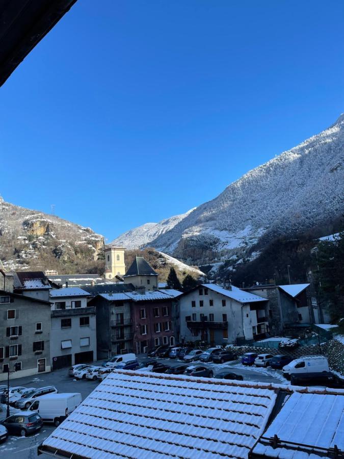 La Montagnette L Oursson Chambre Maison En Travaux De 10H A 17H Мутье Экстерьер фото