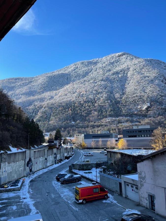 La Montagnette L Oursson Chambre Maison En Travaux De 10H A 17H Мутье Экстерьер фото
